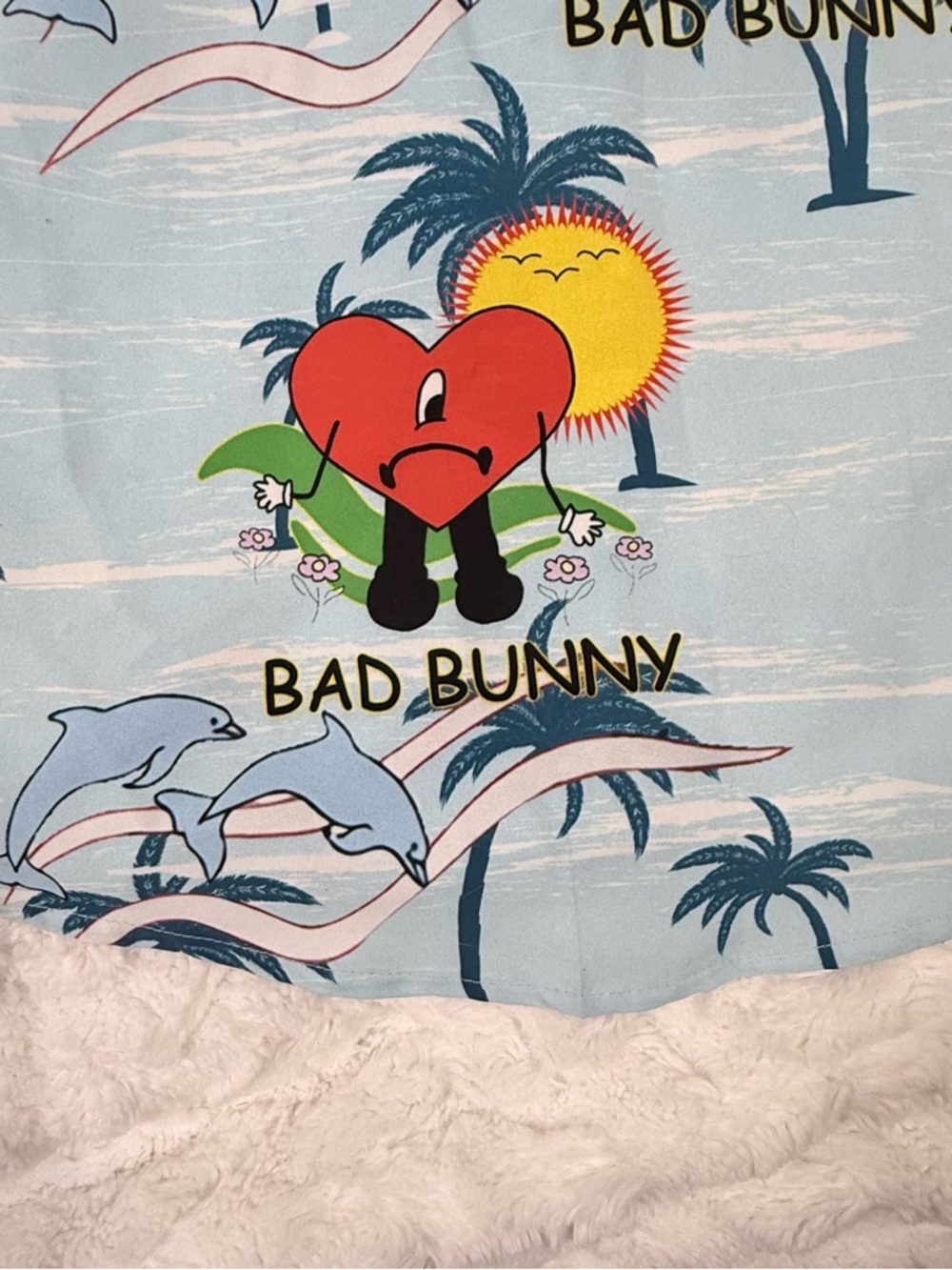 Bad Bunny Trap Rap button shirt, short sleeves - Size L - Picture 7 of 9